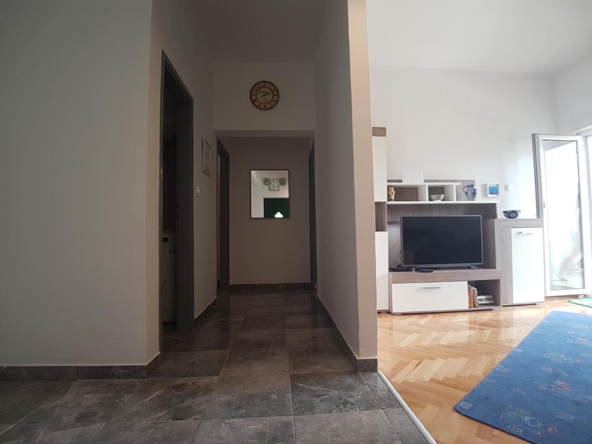Apartments By The Sea Marina, Trogir - 14191 外观 照片